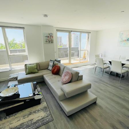 Appartement Modern Penthouse Flat With Free Indoor Parking à Londres Extérieur photo