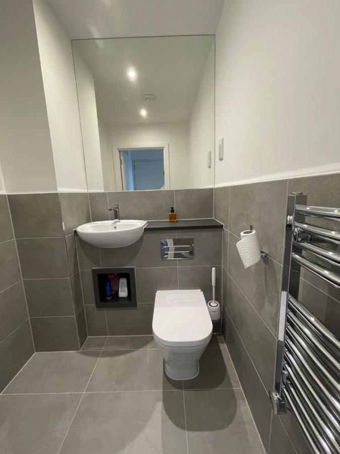 Appartement Modern Penthouse Flat With Free Indoor Parking à Londres Extérieur photo